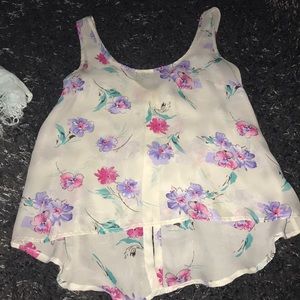 Mimi chica tank top 🌸 & free scarf